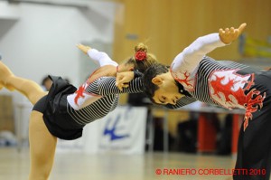 alcuni momenti della loro coreografia